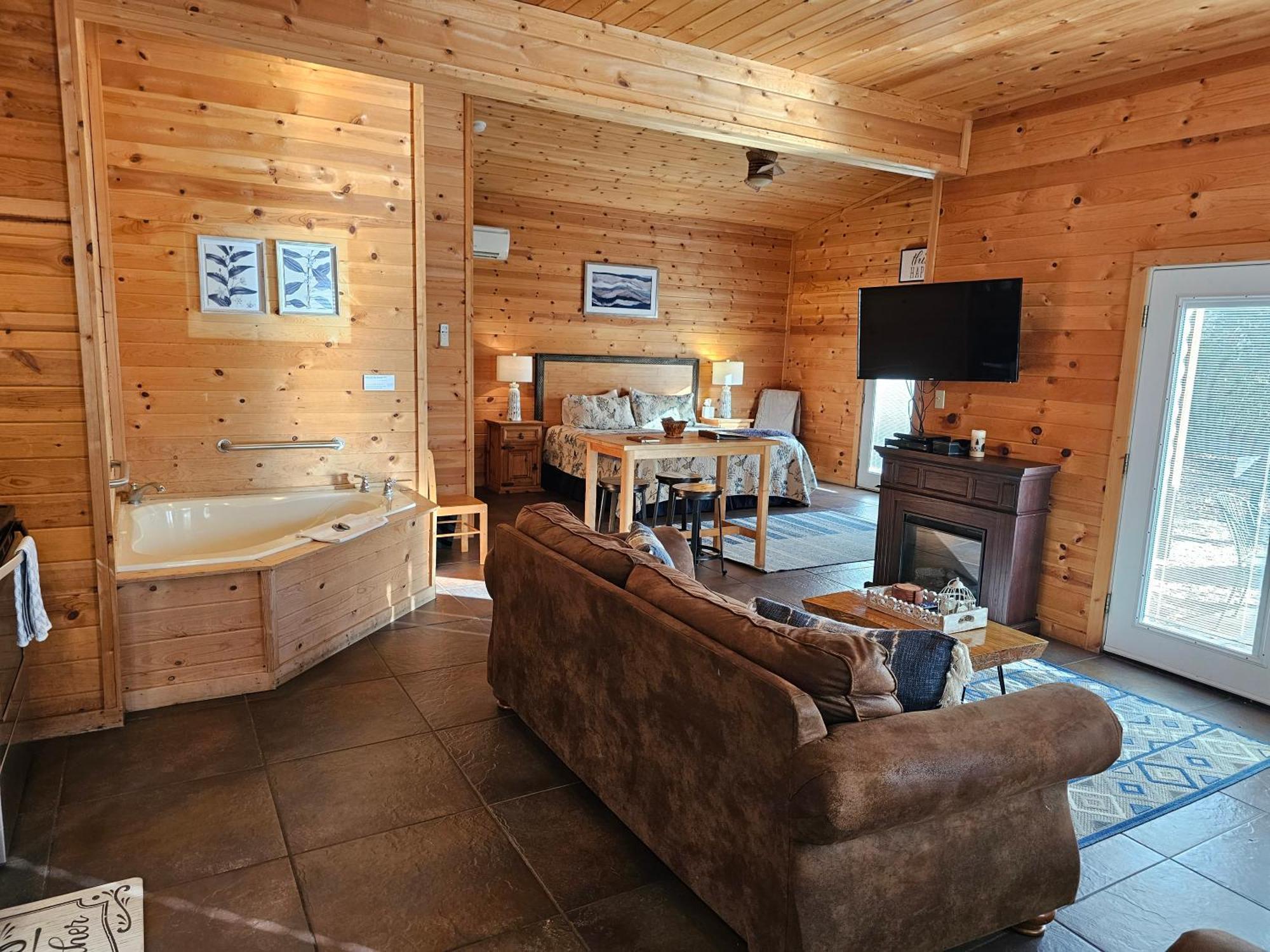 5 Min To Beaver Lake-King Bed-Fire Pit-Jetted Tub #3 Eureka Springs Exteriér fotografie