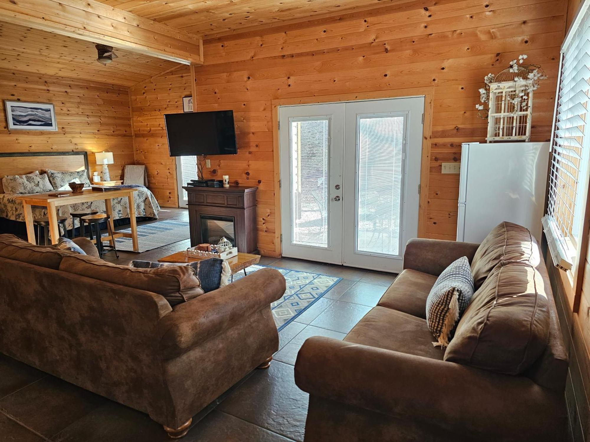 5 Min To Beaver Lake-King Bed-Fire Pit-Jetted Tub #3 Eureka Springs Exteriér fotografie