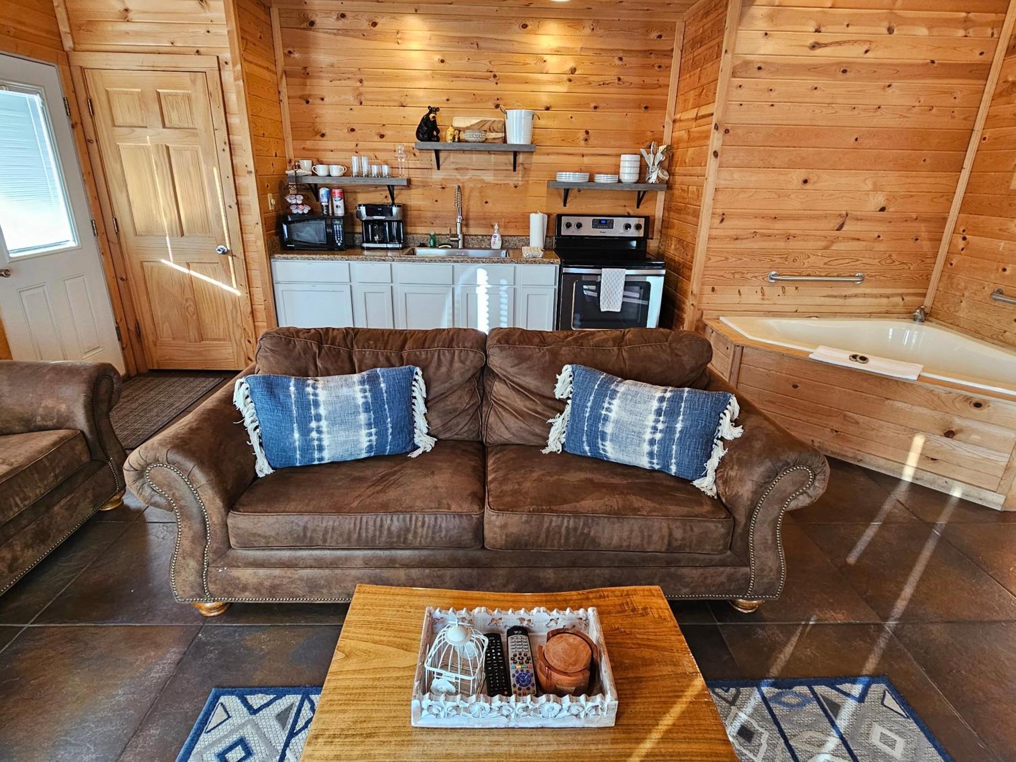 5 Min To Beaver Lake-King Bed-Fire Pit-Jetted Tub #3 Eureka Springs Exteriér fotografie